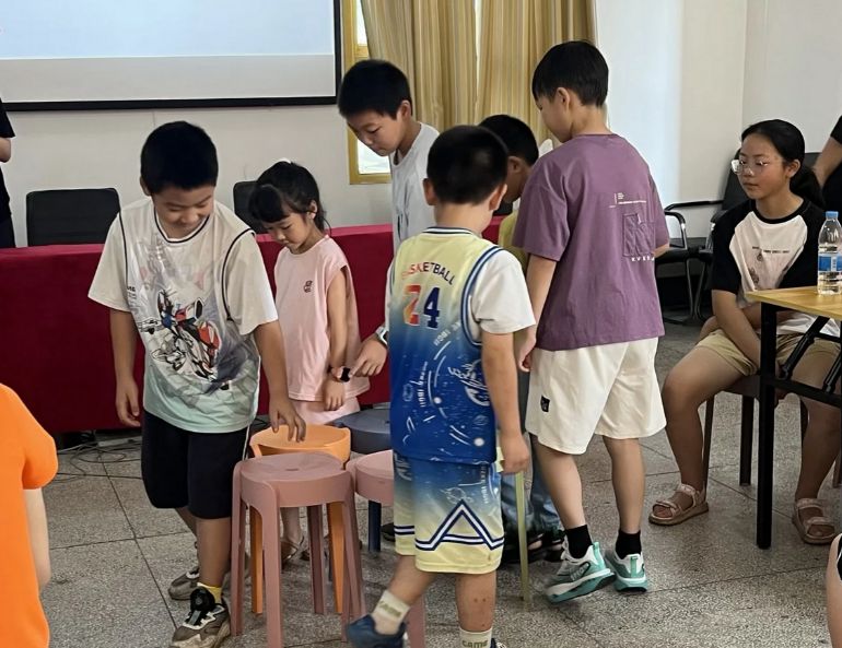 �����ȳ��R(sh��)��֪��������СС���o(h��)�T�����}���� �������ϴ�W(xu��)�����W(xu��)������Ҋ(ji��n)���뽭���о���������(hu��)