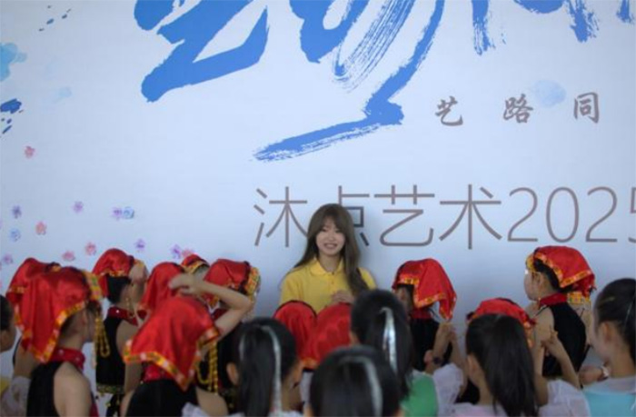 ͯ������ӳ�t�ǡ����|���W�ӄ��¼tɫ�����n�� ���N����ۇ���