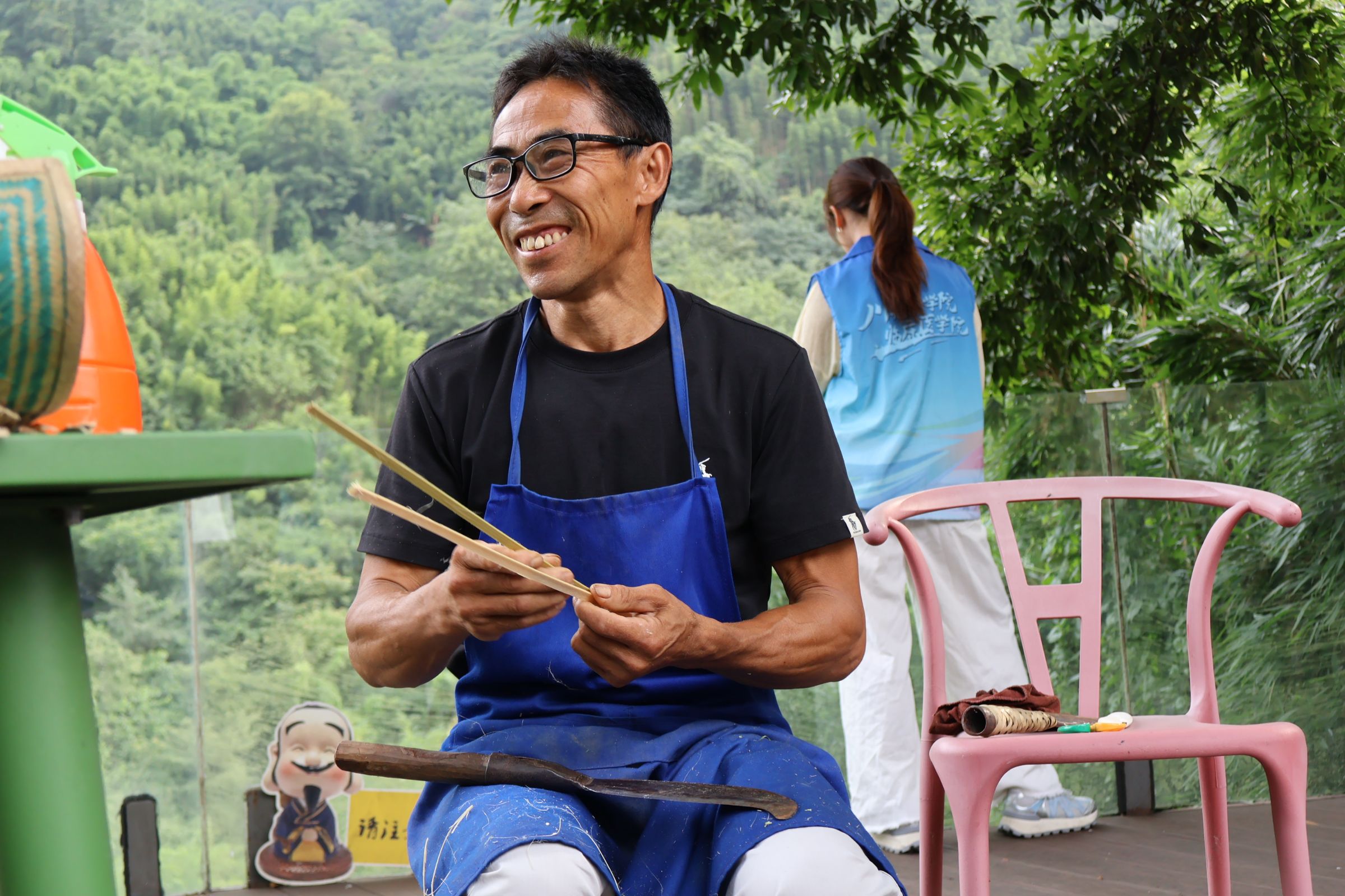 ���ƈ������}�����z���Б�ǧ��