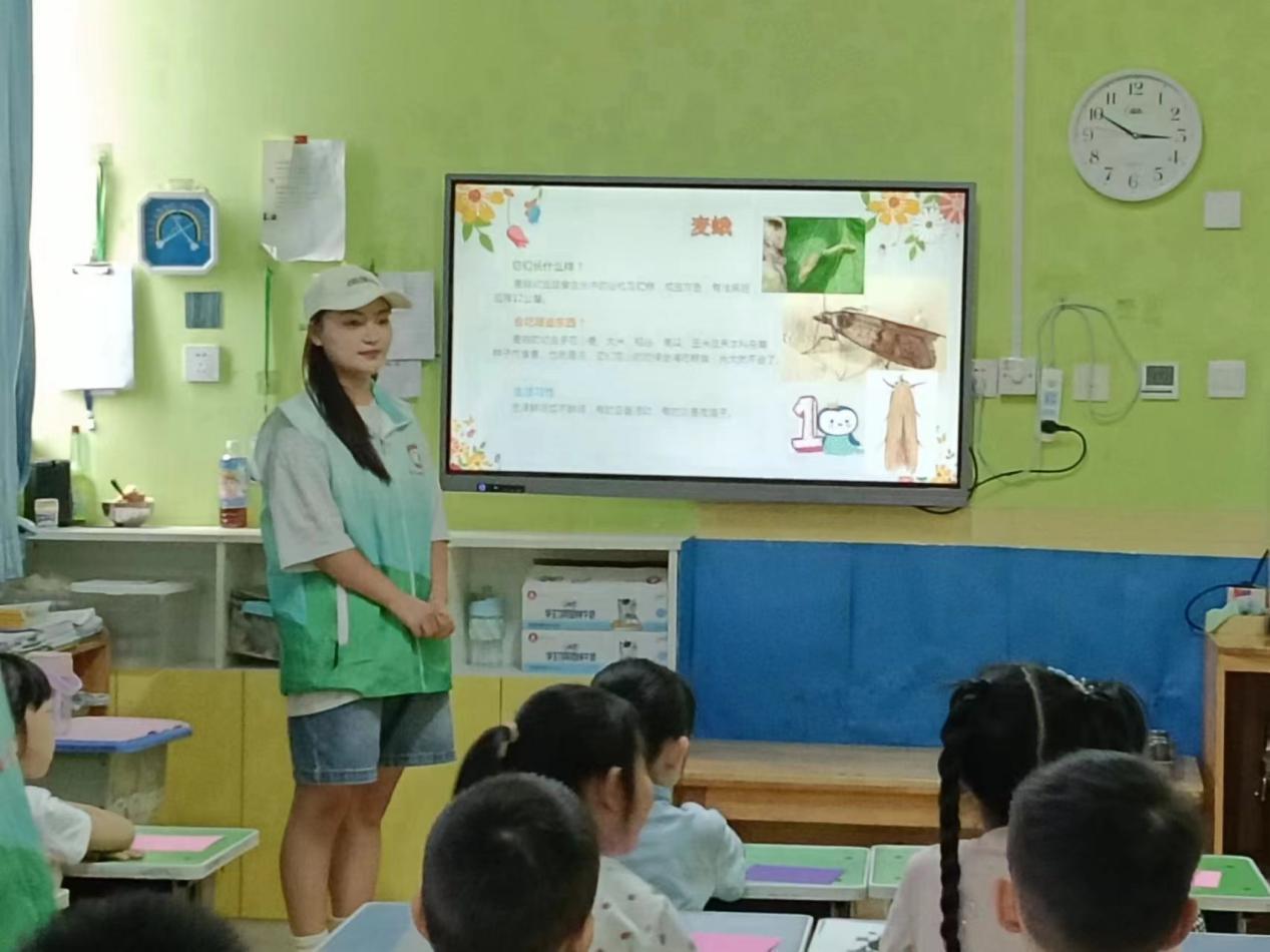 ����(ji��)�s�Zʳ-������ץ�� ���Ϲ��I(y��)��W(xu��)���x�ڊZ�Z��--��(ch��)�Z���x����־Ը����(w��)�F(tu��n)�(du��)���M(j��n)о���׃��@�_չ�Zʳ�������ջ��(d��ng)