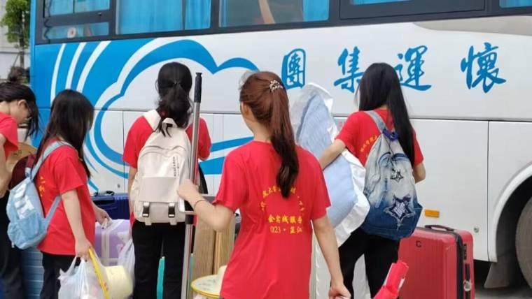 �ġ��ơ����򣬞���o�����_������֮��