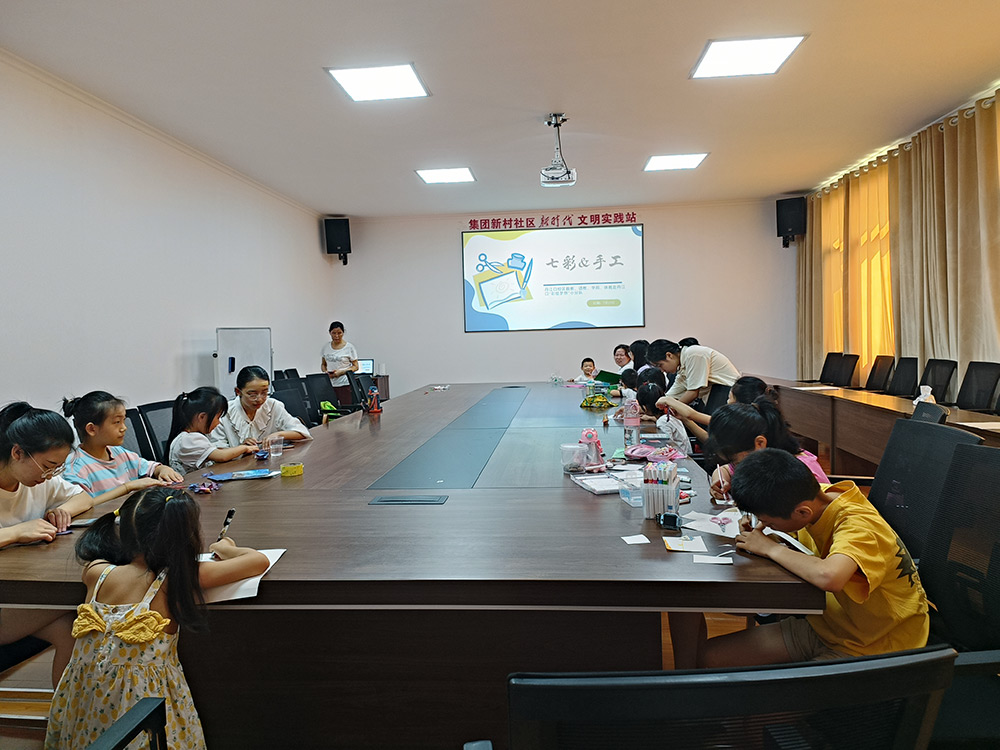 �k���_������(chu��ng)��Ϳ�f���h�������L���롱С��ꠞ鵤��������^(q��)��ͯ���������ֹ��n