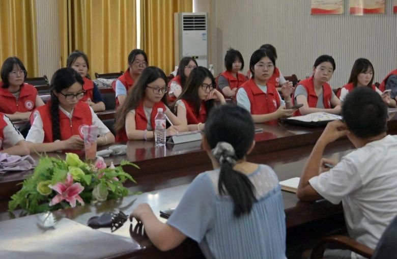 ���tˎ�ɿɉ��߲ʼ��ڣ������ഺ���o����ͯ�������L