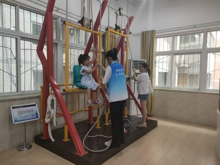 ׌�������M(j��n)����h�������W(xu��)Ժ�����c��ӹ��̌W(xu��)Ժ��e�c(di��n)�⡱