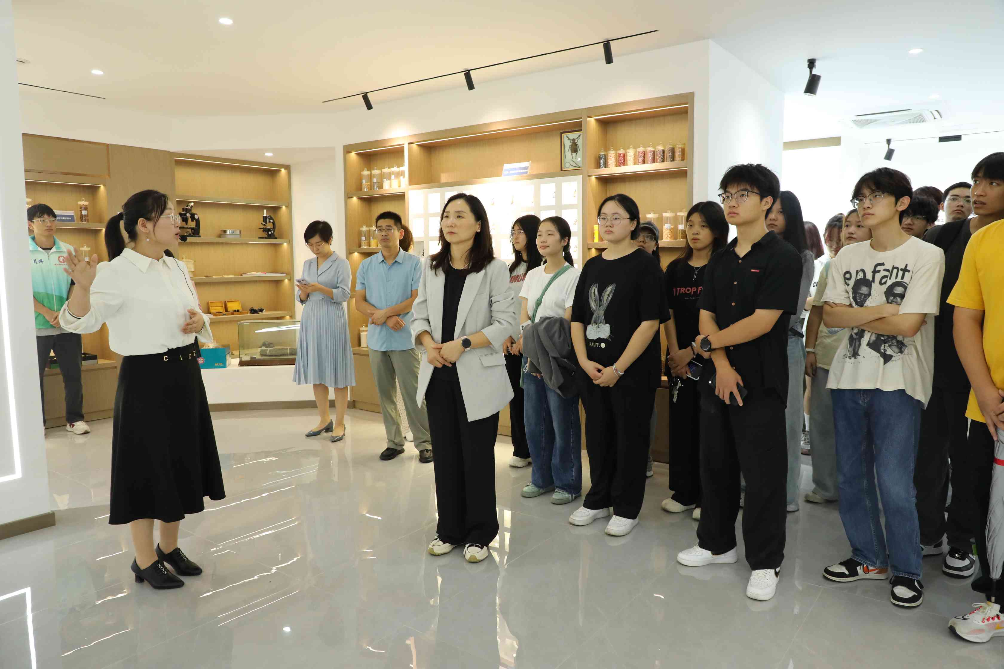 ����WԺ���h(hu��n)���WԺ�����WԺ�ͻ����WԺ(li��n)���e�kһվʽ�W����^(q��)�Zʳ�Ļ����ջ��