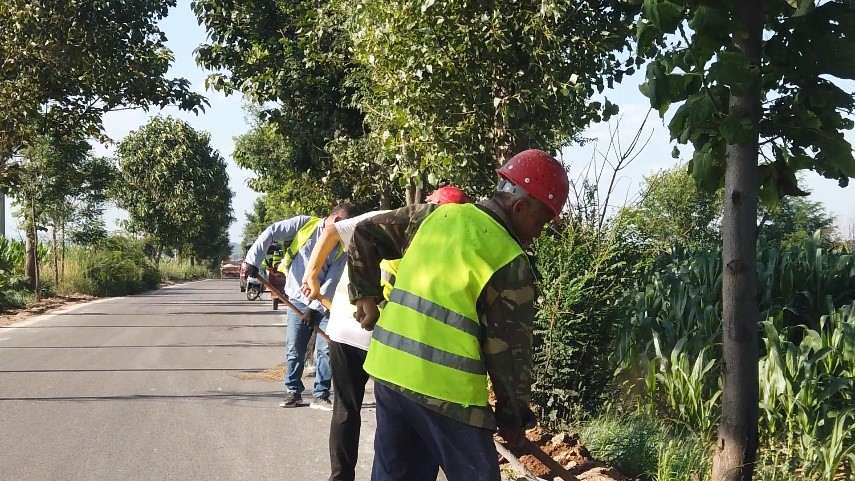 ���Լ���·���lҊδ�������`�̽���l�����d��·