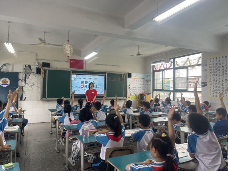 ��ȫ�������R���r�rӛ������