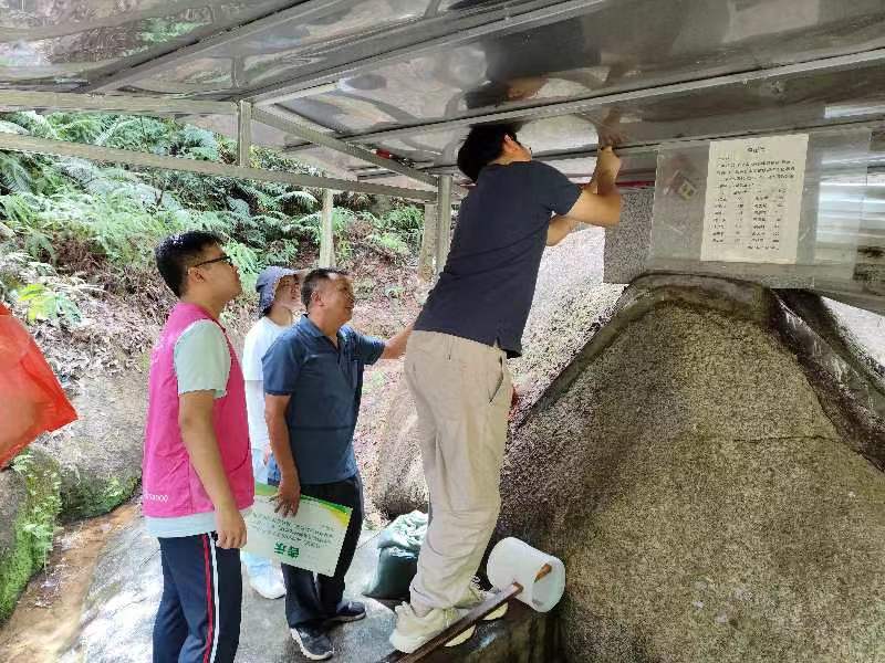 ����W���߻��ӣ��{�о����Խ�ˮ��ˮ�|����˼