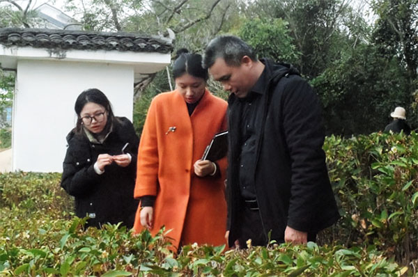 �����c���£�����������d֮·�������fľ���V��������`�F��LՄ�