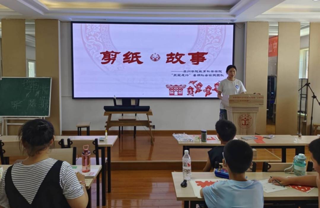 �ڷ����g���������֮���������й������аࡱ�_չ����ˇ�g��ɫ�n