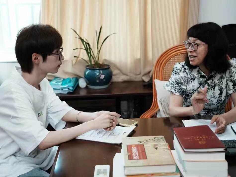 ���ݎ�����W���ČWԺ���㡰�����MУ�@���{��С��ꠣ�Խ�����̣����U�L��