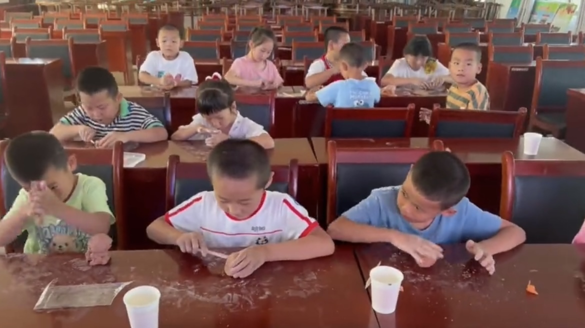 �W���J���M����ˇ���� ������z