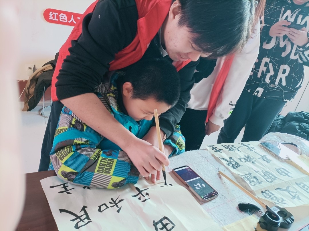 ��ϵ�����ǹ⣬����ͬ���B֦