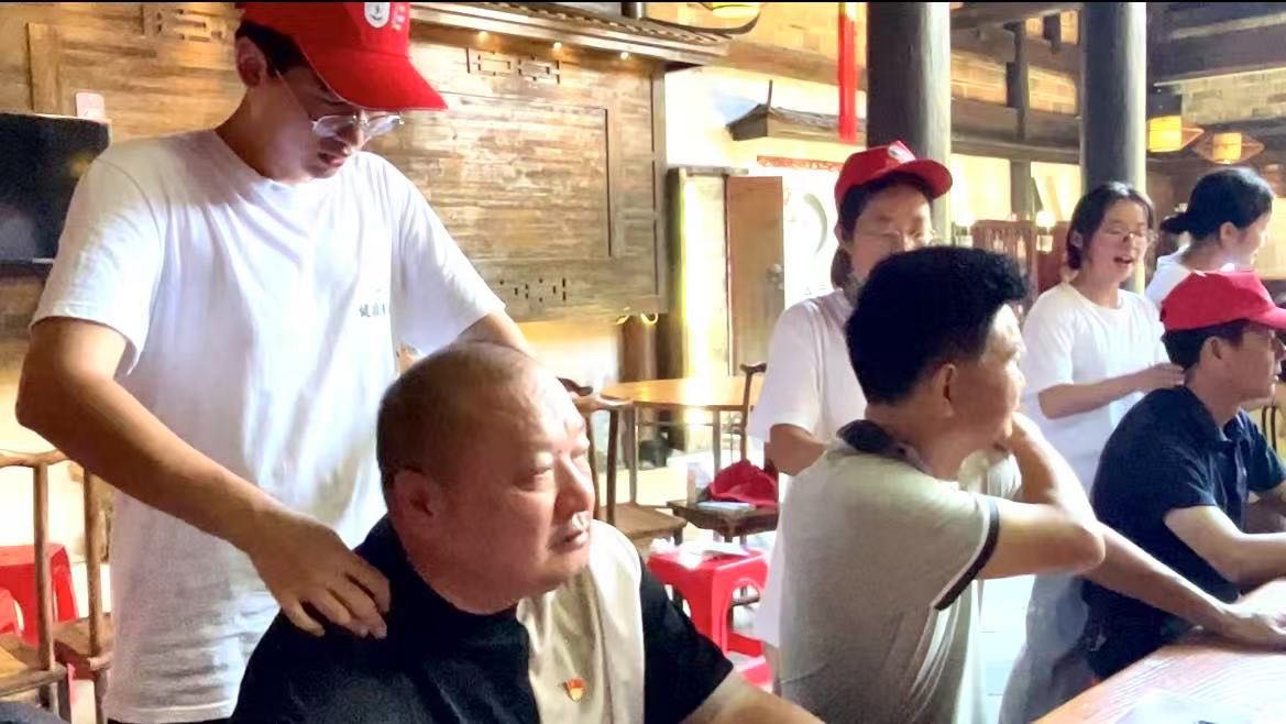 ���ư����㣬ȭȭ��S��--�ϲ������W�������l�y���t��ˇ���l�ͽ���