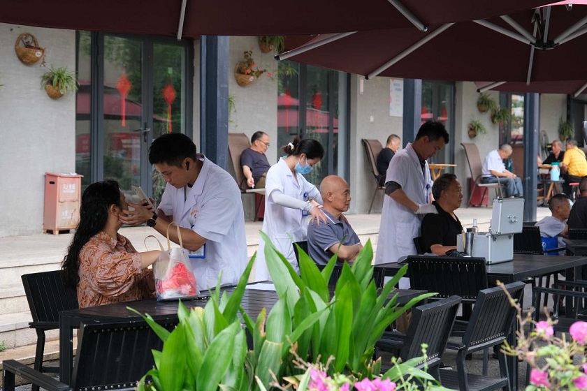 ���L��|��^��̽����Ԫ����