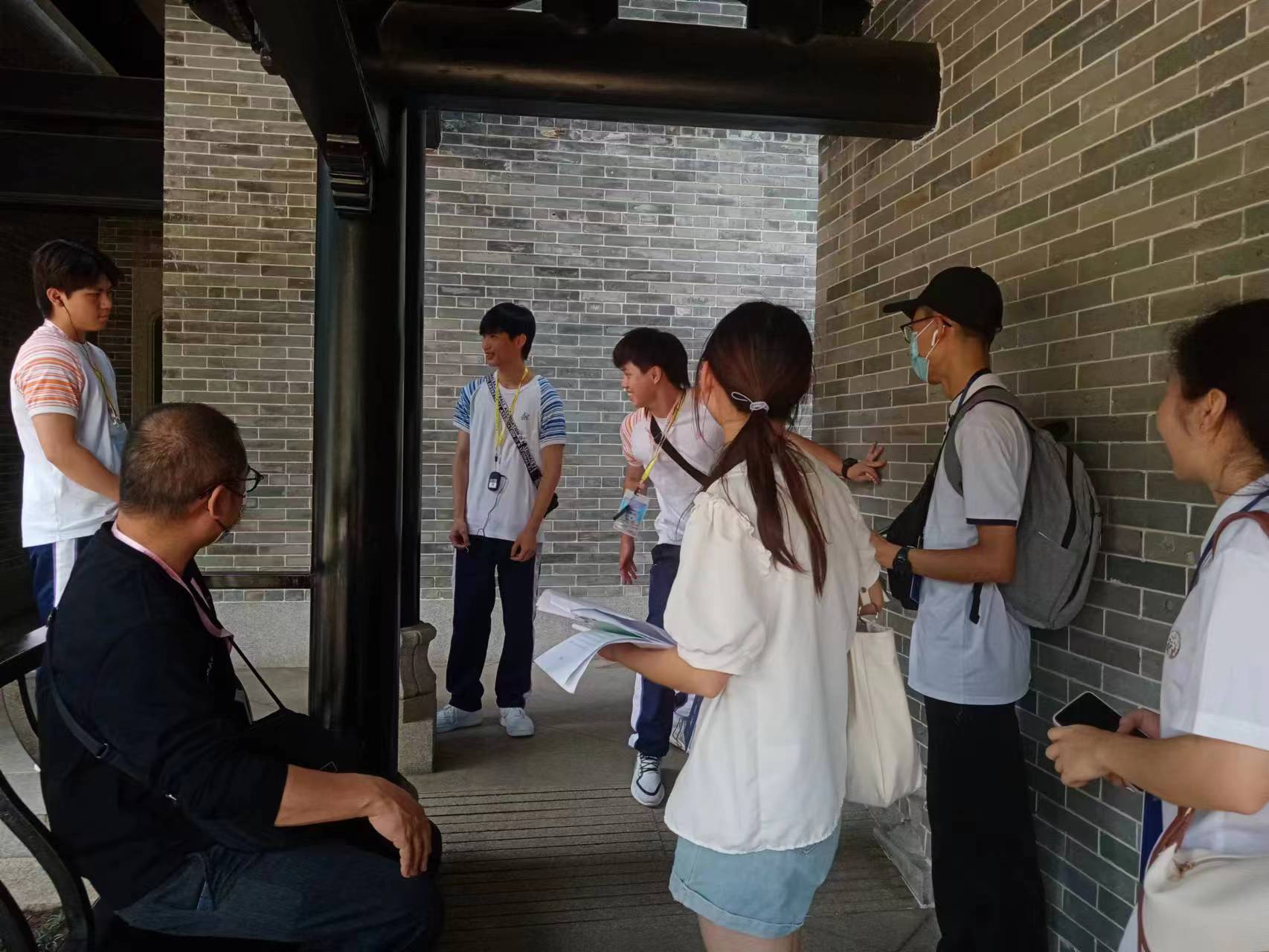 ���c���{���҂����Є�