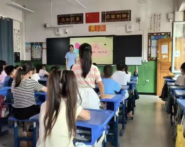 �������A�W(xu��)Ժ��С��������ԭ�(du��)�߲��n��֮�ࣺ˼���n�Æ��� �l(xi��ng)�����Н���