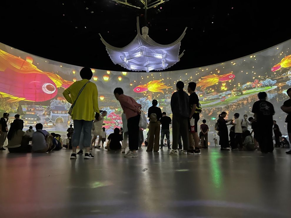 �Ϲ��̌W���_չ����������ഺ������֪�R����