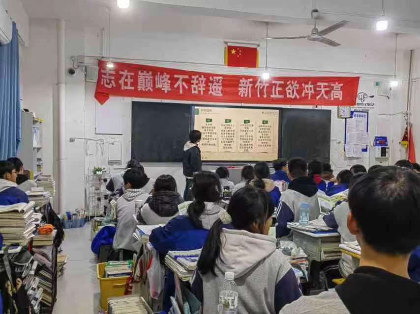 �ж�ĸУ�飬�������r��