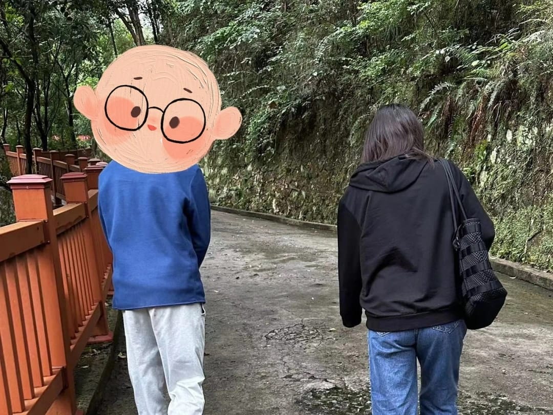 ���ϰ�ɫ��ӵ����꣬Ҳ���˴���ģ��