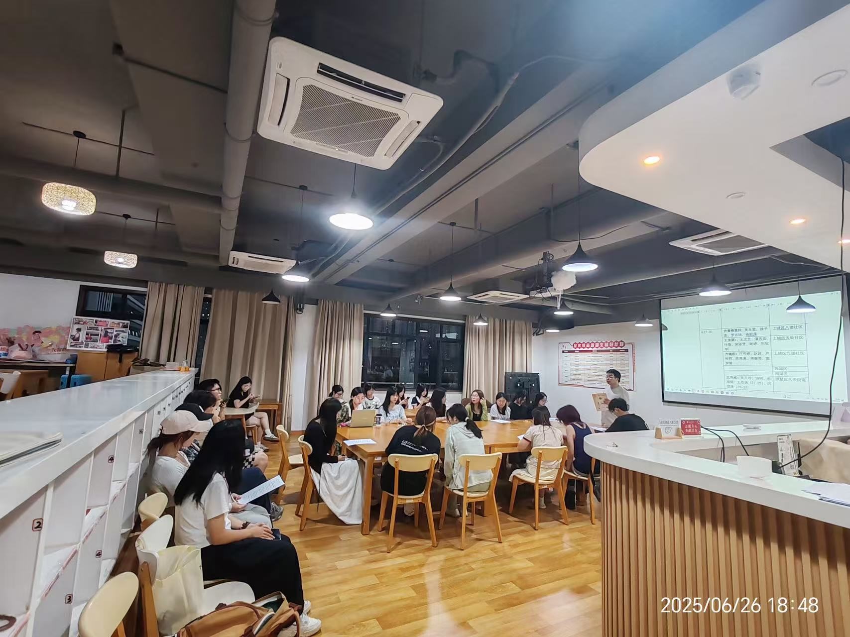 ��Ϣ���A̽��·���t���������³̡������̴�W�������^�{�л����U����·��