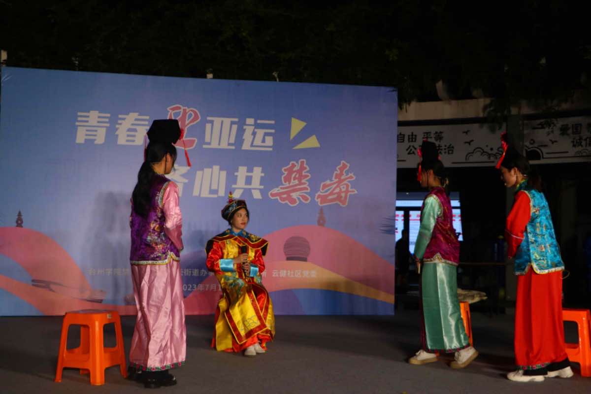 �����ƽֵ������{��������A�M��Ļ