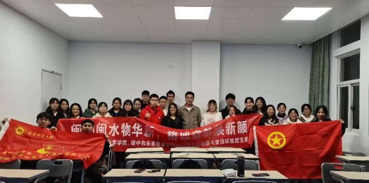 �}ɽ�}ˮ���A�£��ų�ɭ�֟����