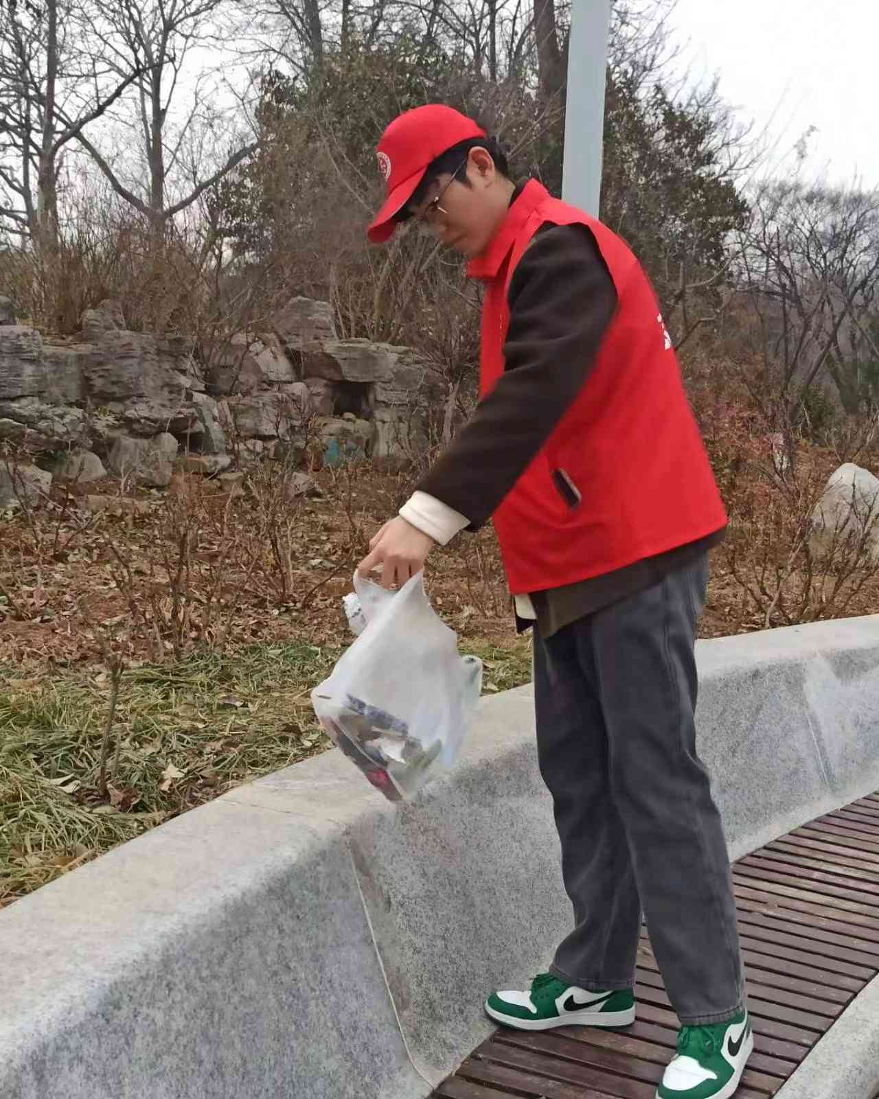 ů��־Ը������ �Gɫ�����ȼѹ�