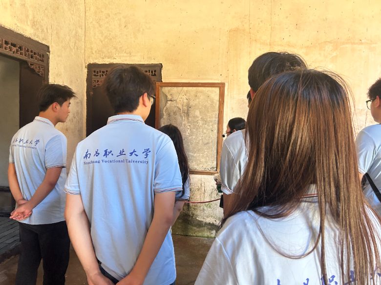 �ϲ��I��W�_չ̽�L����ʥ�� �s�m�tɫѪ�}