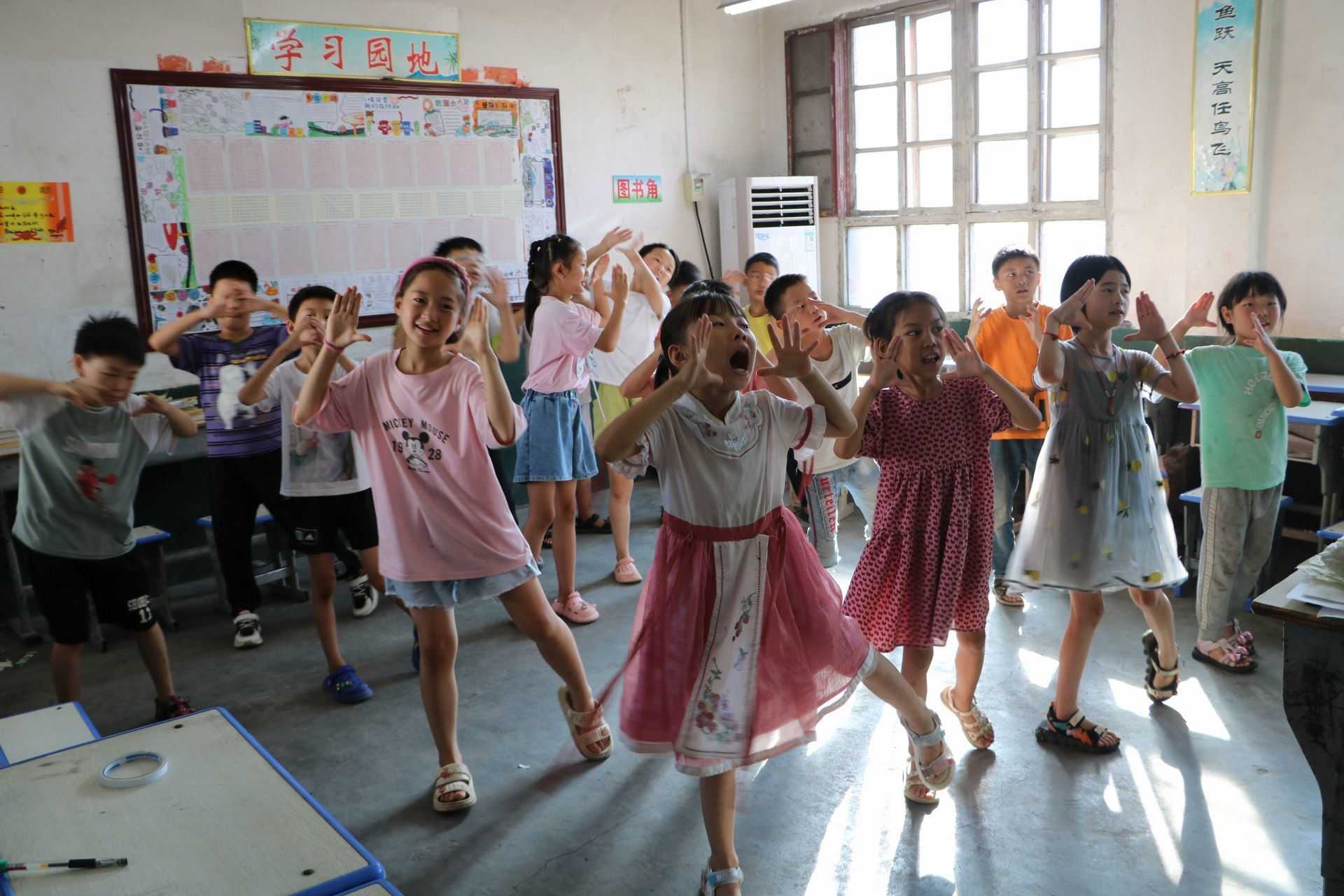 ��ʯ��ů��ԭ���ഺ�I֧�̡�����ԥ��s�ٳ��l���R���ž��M����