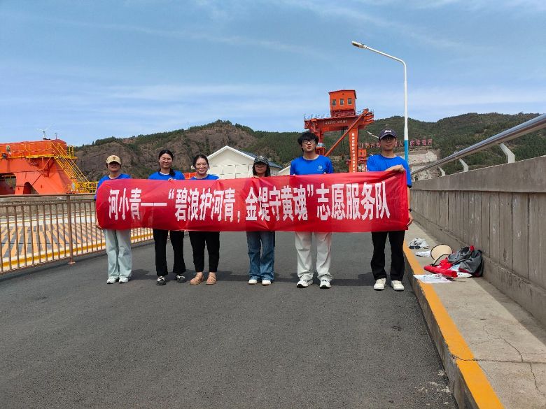 �����S�Ӄɰ������ഺ�������oĸ�H��