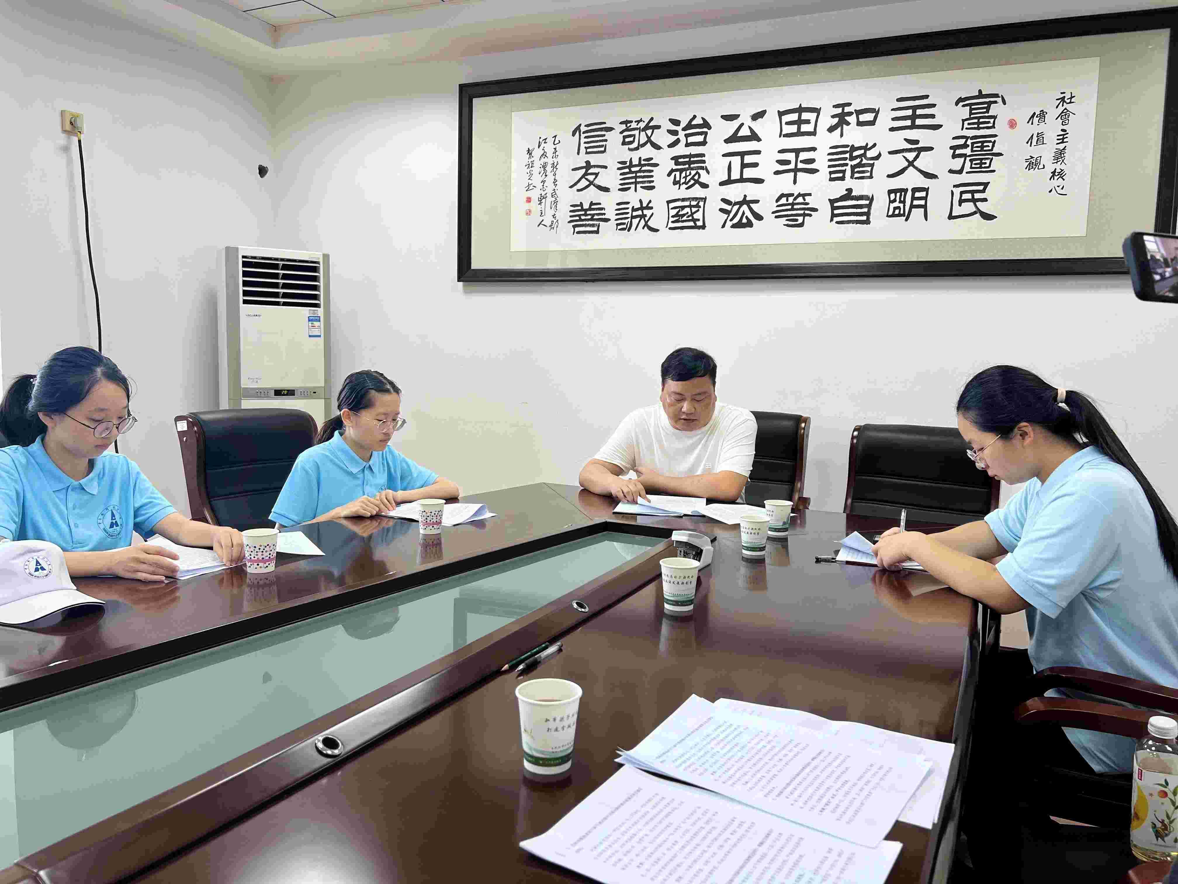 �����Ї����ഺ������������ؔ��������W�����o��ˮ��С��꠸����Ӻ��_չ�����{��