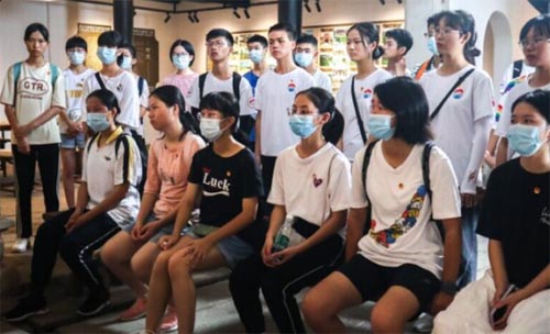 �t������ӳ�{�У��l�����d�ٰlչ