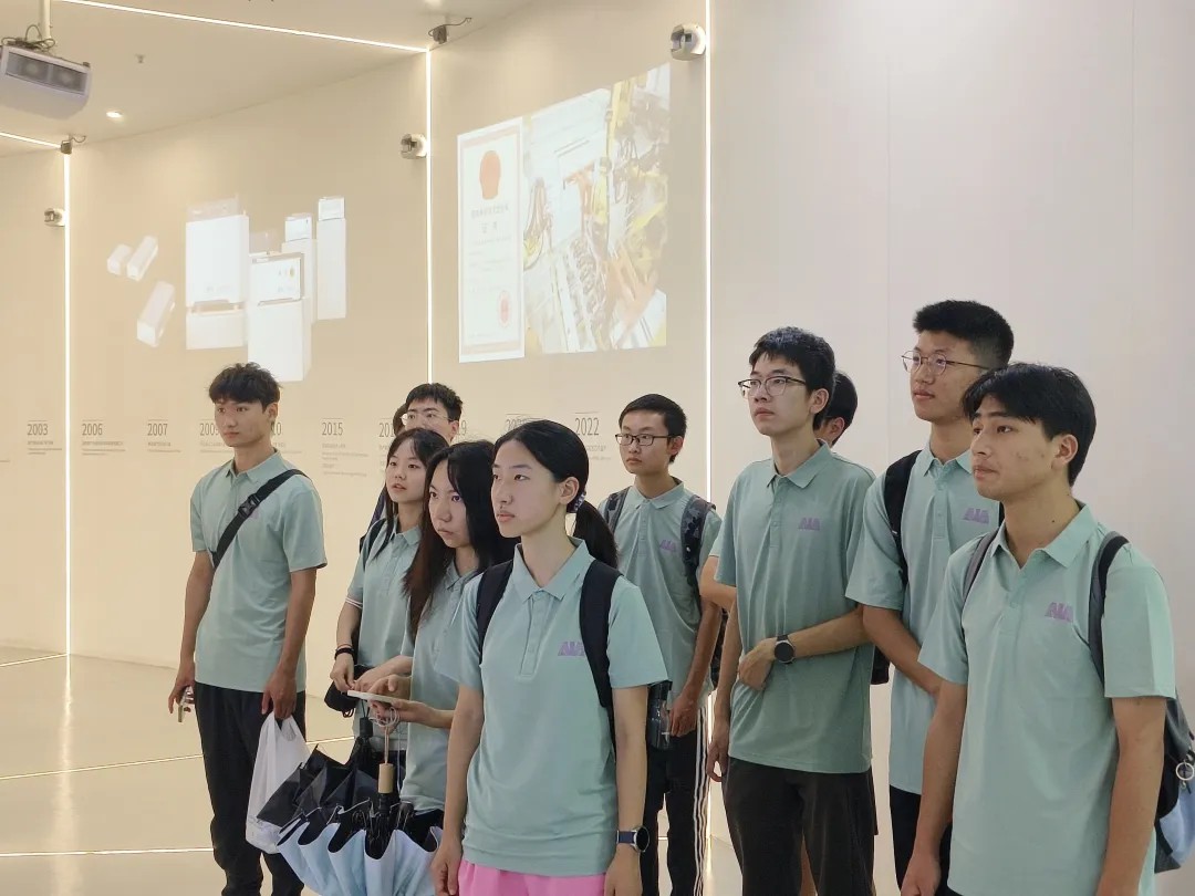 �Ƽ��x���ܡ����c���⡱ͬ�� �����A�ƴ��˹������c�Ԅӻ��WԺ���Ǆ�(chu��ng)�r��������h�Ƽ������������ЈF���`�o��