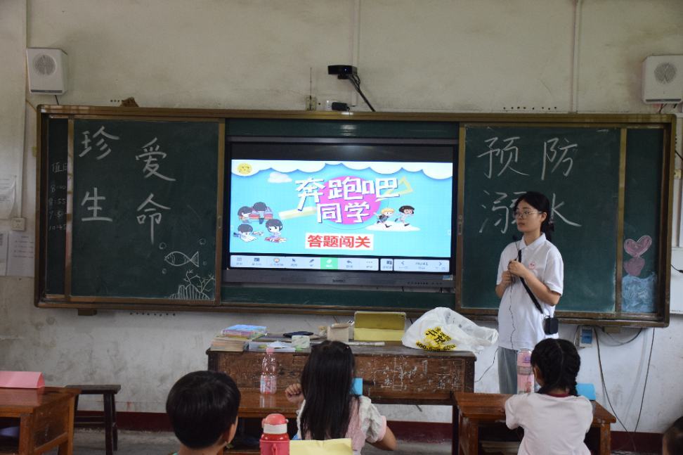 ��ˮ�����U �ഺ�o���L