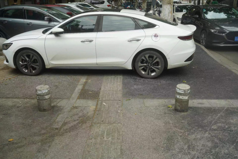 �ǻ�΢�⣬����ä·