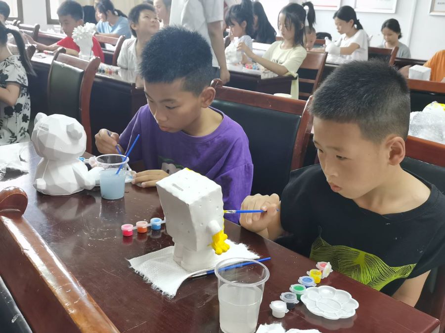 �L��ͯ�棬�L������������̶��W���ǻ�������־Ը������_չ�������֡��ֹ��n��