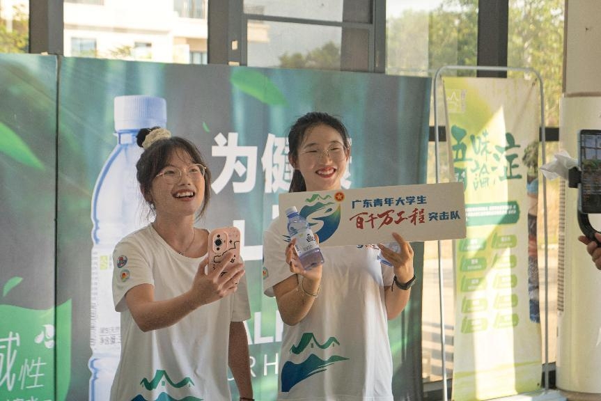 ������С�ͻ���:�����̽�U֮�ã���������������������