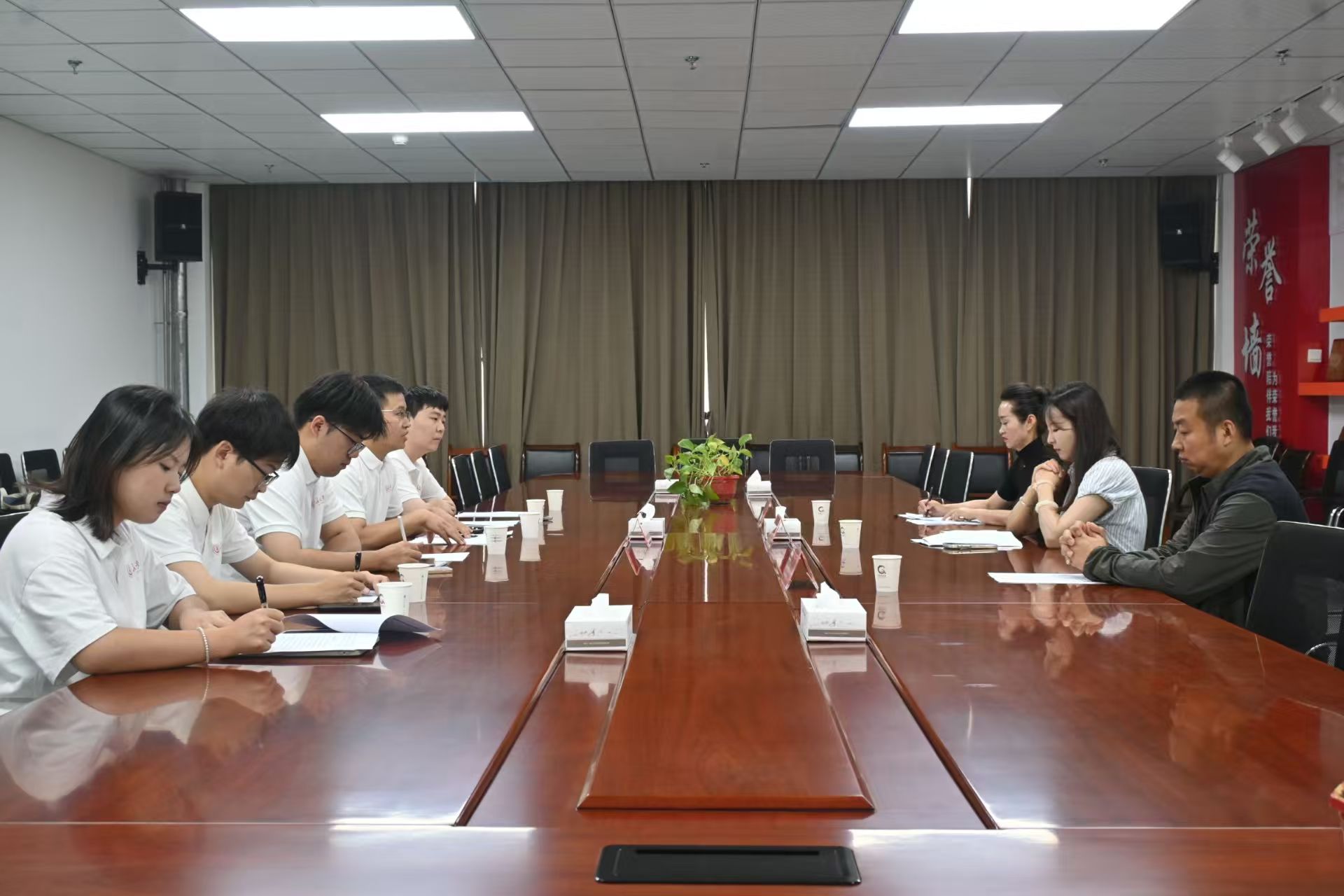 ���ڡ���·������Ⱥ�:�L����W���`��c��ľ�ಿ�T��Մ��Ԓ�������