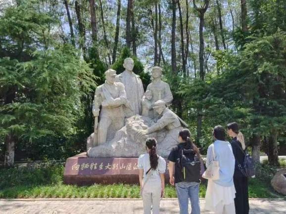 ���Ӣ�ۚ� ǧ���ЄCȻ