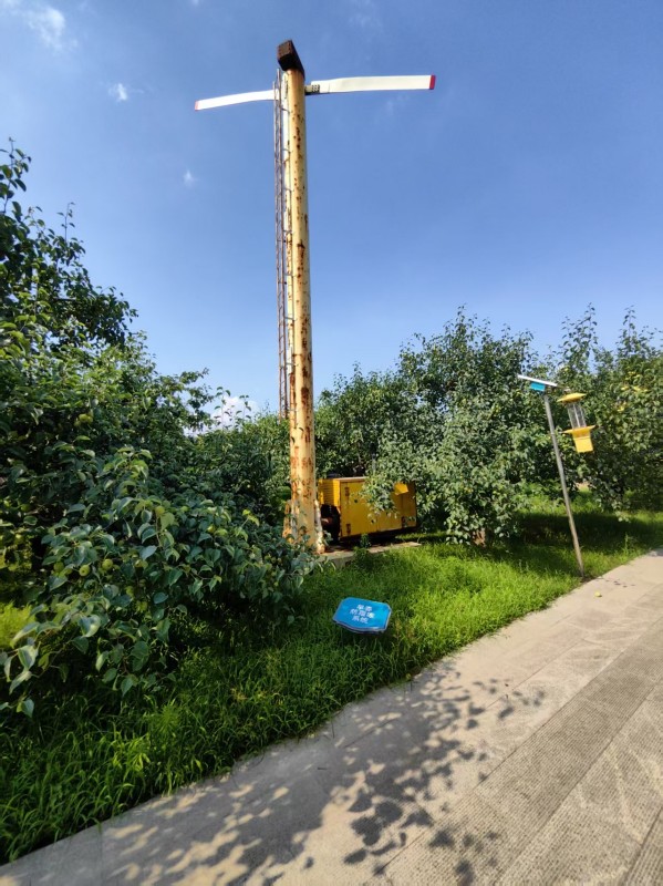 �ഺ̤��@������������W�����l���`�F̽�شXɽ����a�I