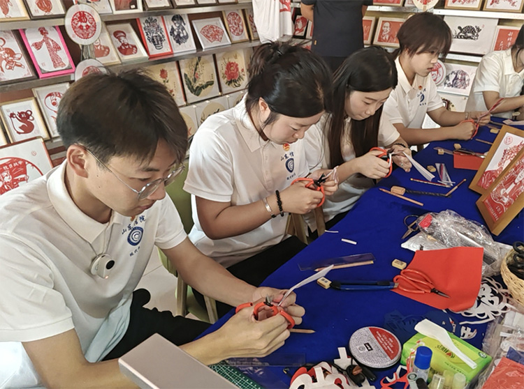 ���tӡ���� ���z�d�塱ɽ�|��Ժ�W�ӌ��L���zһ�l�����������l(xi��ng)������`���