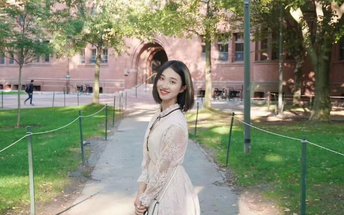 �ڴ������Ӿ`��־Ը�ഺ