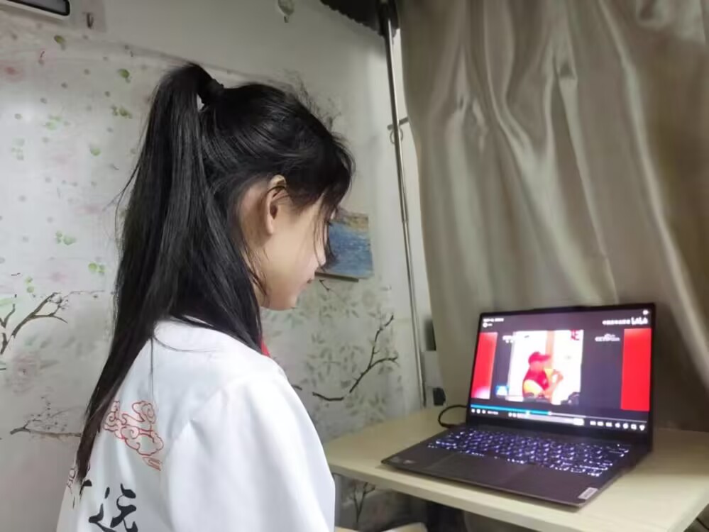 �V�������W(xu��)�ČW(xu��)Ժ�F(tu��n)ί�W(xu��)����(hu��)�����࡯�M(j��n)������Ұ��־Ը����(w��)�(du��)���_��Փ֪�R(sh��)�W(xu��)��(x��)��(hu��)