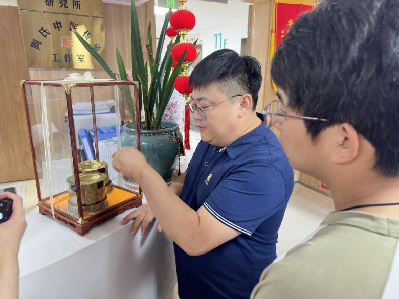 �Ĵ������؄��棬�ŷ������B��