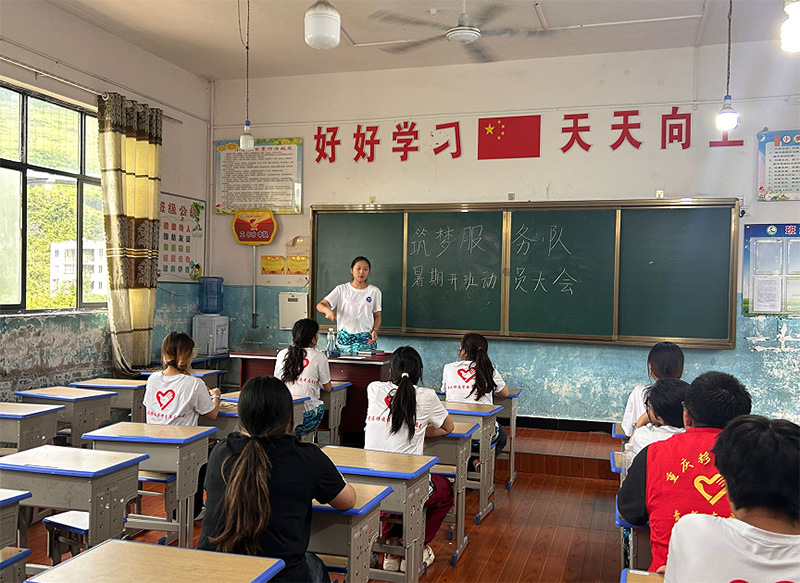 �pУ����l���飬�ഺ���������_ �����ؑc��ͨ�WԺ������������ڡ�ͯ�ĸ۞���ů�Ć�Ļ