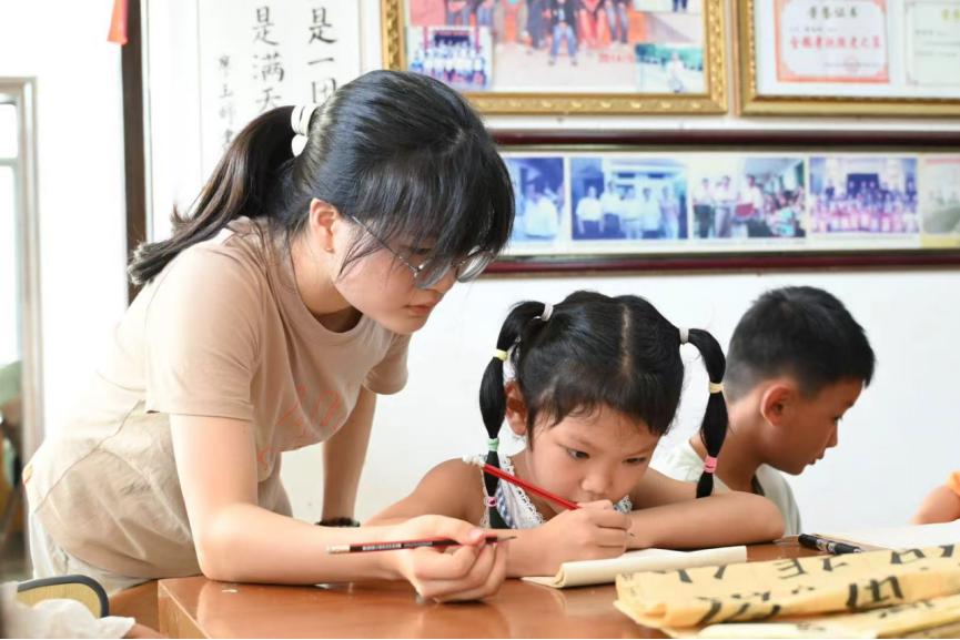 �ഺ��������ůɽ�l(xi��ng)�����Ϻ���֧�c(di��n)����������ǻ�ֈF(tu��n)֧�̻����ʽ�_չ