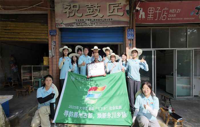 ����Ժ�����l(xi��ng)����퍂�н���ഺ���l(xi��ng)��