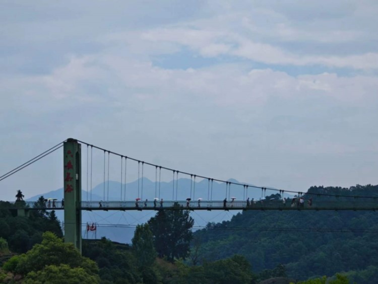 ���M����������ȣ���푴�ɽ���