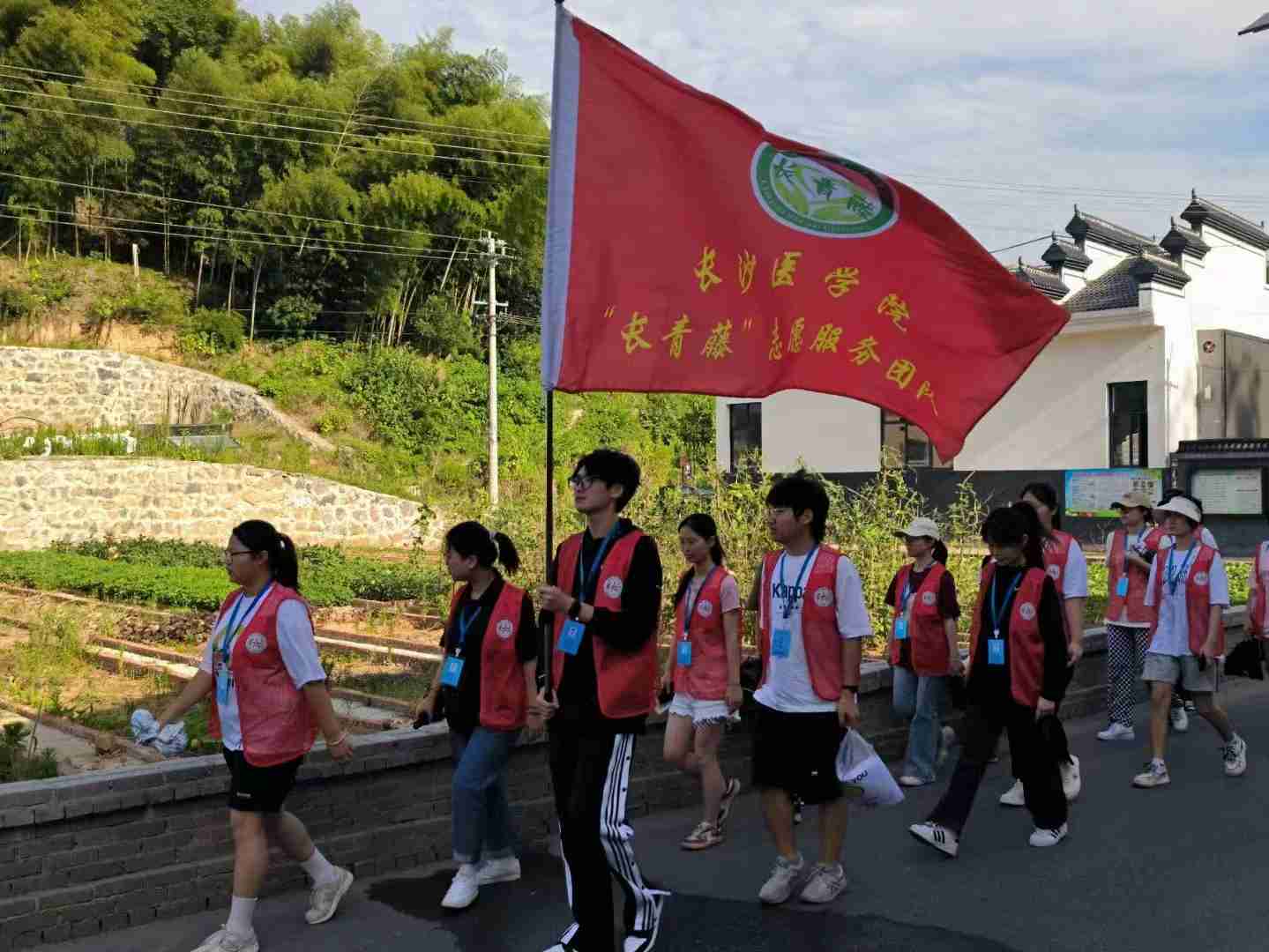 ���_�������(gu��)��ɽ������̽���l(xi��ng)�����d